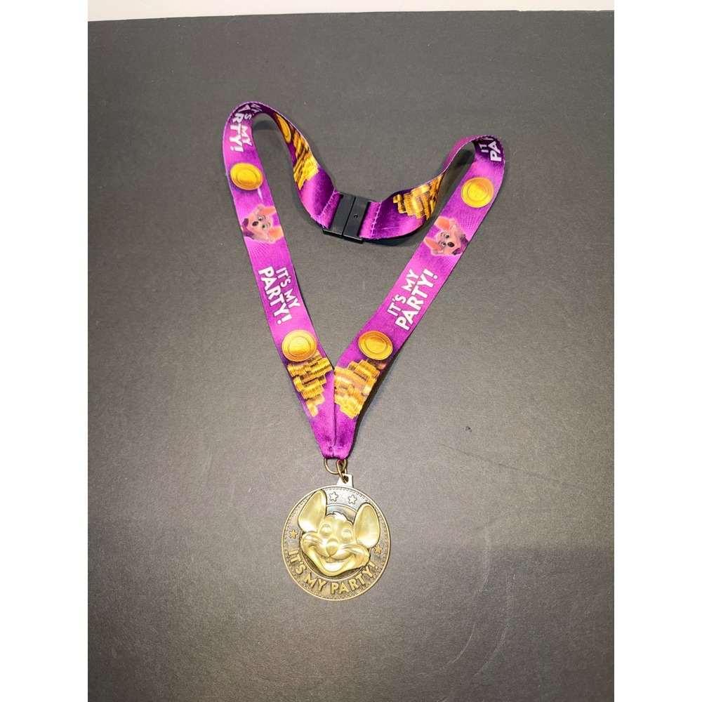Chuck E Cheese Its My Party Birthday Medal Gold Tone Metal Purple Lanyard